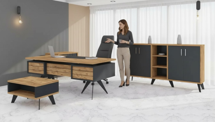 Gran juego de muebles de oficina para una gran oficina con escritorio, cómoda y mesa.