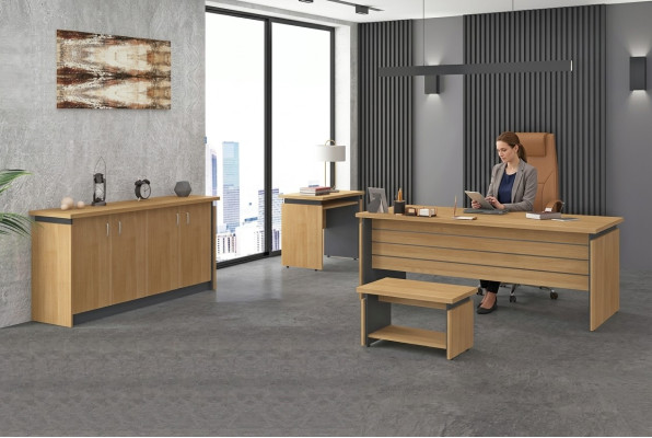 Estudio de madera Conjunto completo de muebles de oficina de 4 piezas con escritorio