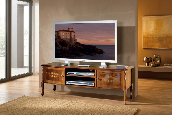 Clásico gabinete de TV marrón Sala de estar, tablero bajo, diseño de soporte de lujo.