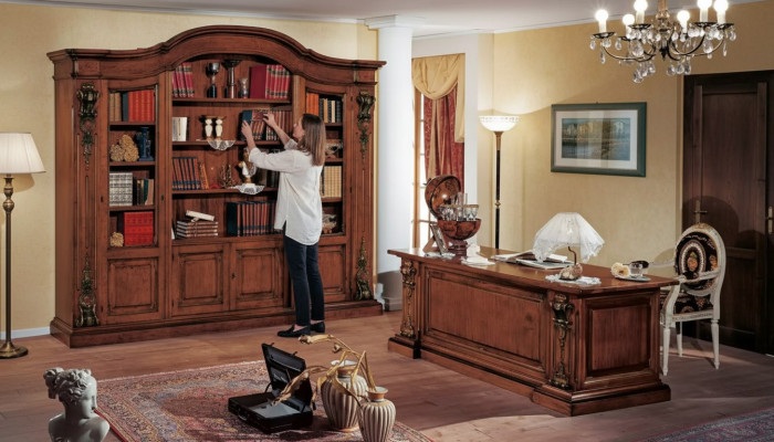 Muebles de oficina clásicos marrones en madera maciza escritorio estantería armarios