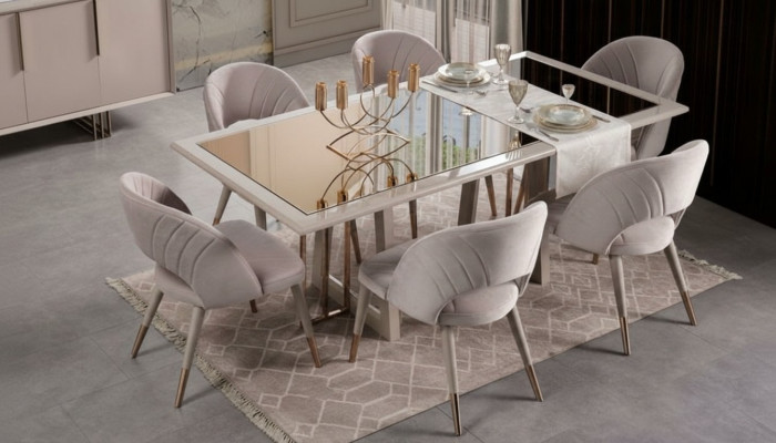 Muebles de comedor, conjunto de comedor de 7 piezas, mesa de comedor, sillas beige de madera.