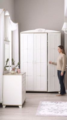 Conjunto de dormitorio armario blanco de madera 3 piezas con cómoda.