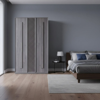 Armario de madera de lujo de tres puertas en color gris.