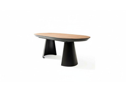 Mesa ovalada de comedor cocina con diseño extensible de madera marrón.