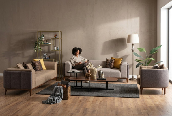 Conjunto de tres plazas, cuatro plazas, sillón y sofá de tela beige. Juego de sofás de tela 4+3+1.