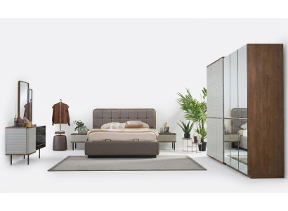 Juego de dormitorio moderno de 7 piezas con cama doble completa de madera marrón.