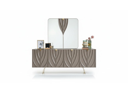 Conjunto de aparador con espejo para el comedor en madera marrón.
