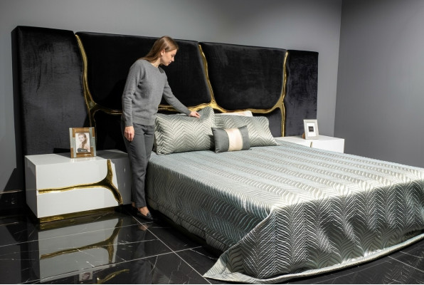 Juego de dormitorio cama doble de lujo mesitas de noche modernas negro.