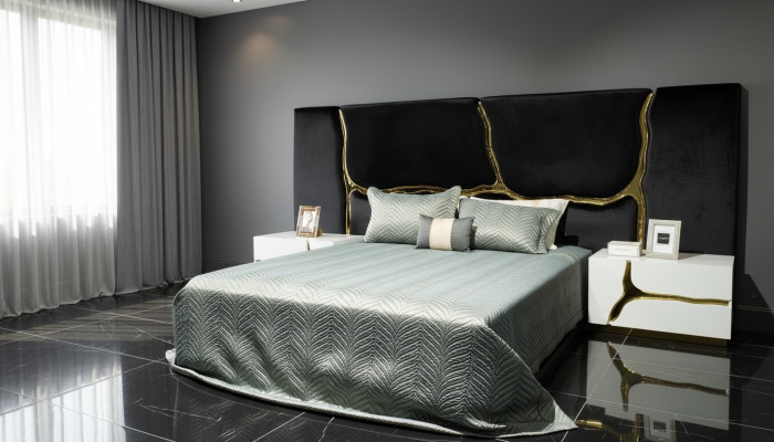 Juego de dormitorio cama doble de lujo mesitas de noche modernas negro.