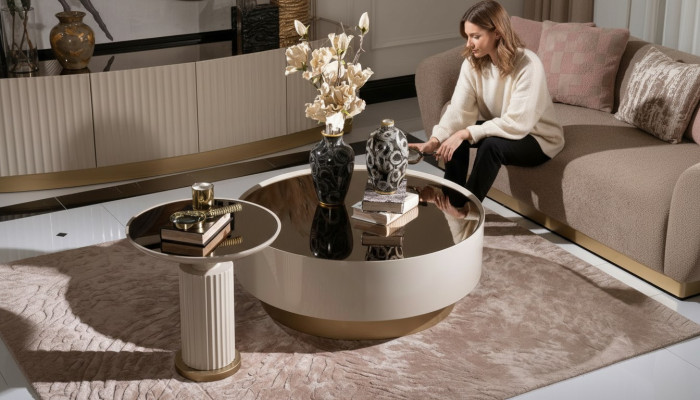 Mesa de centro completa de lujo en color beige