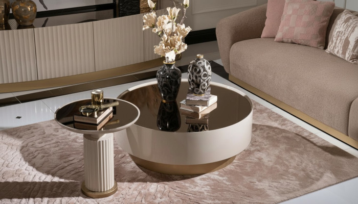 Mesa de centro completa de lujo en color beige