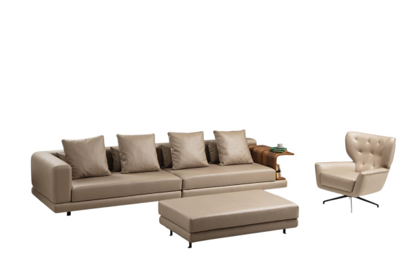 Conjunto de sofá tapizado de cuatro plazas en color beige de cuero sintético de 2 piezas.