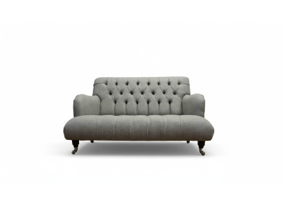 Sofá de lujo de tres plazas gris, diseño de dos plazas Chesterfield.