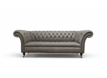Sofá Chesterfield gris de estilo clásico inglés con 3 asientos y tapizado de 230 cm.