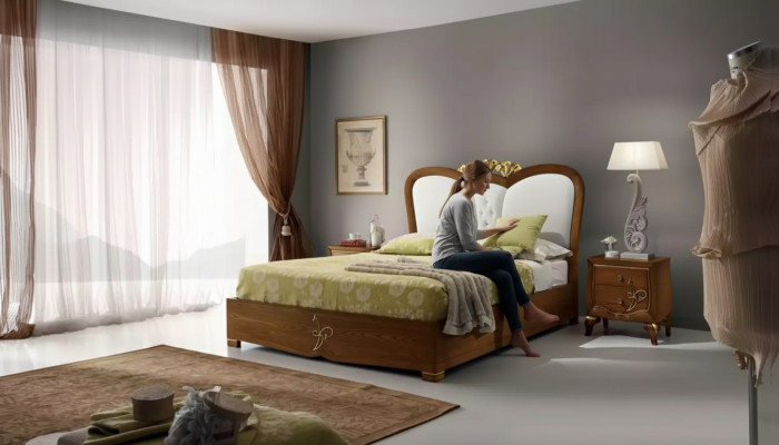 Conjunto de dormitorio Cama + 2 mesitas de noche Camas Muebles italianos 3 piezas.
