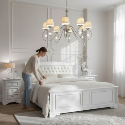 Juego completo de dormitorio: cama y 2 mesitas de noche, 3 piezas. Diseño de lujo.