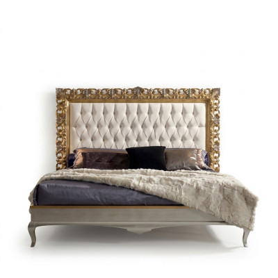 Cama de lujo Marco de cama de madera Dormitorio Doble Muebles italianos Nuevo