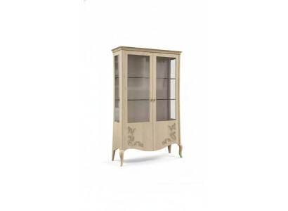 Vitrina de madera de lujo. Aparador clásico de diseño de muebles italianos en color beige.