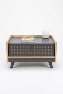 Muebles de diseñador para niños de alta calidad, mesitas de noche, consolas y mesas en gris para habitaciones infantiles.
