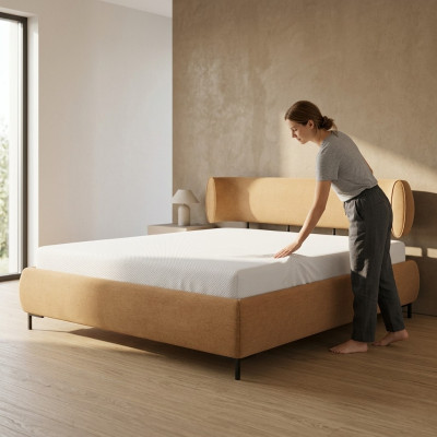 Cama de dormitorio marrón, camas tapizadas, marco de madera de diseñador, cama textil.