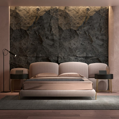 Gran dormitorio beige con cama doble y cabecero de tela de diseñador ancho.