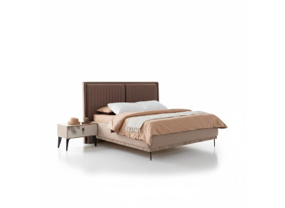 Cama doble marrón, muebles de dormitorio de diseño, camas de lujo tapizadas.