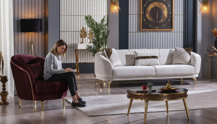 Sofá con patas de acero inoxidable de tres plazas y sillón. Sofá moderno para la sala de estar.