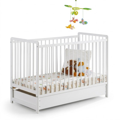 Diseño de muebles de lujo en madera para una cuna moderna en el dormitorio de los niños.