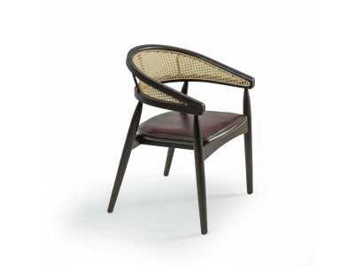 Diseño de silla con reposabrazos marrón, silla de madera nueva, mobiliario de comedor.