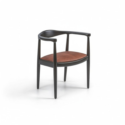 Diseño de muebles Silla con reposabrazos Silla de madera Nueva decoración Asiento acolchado