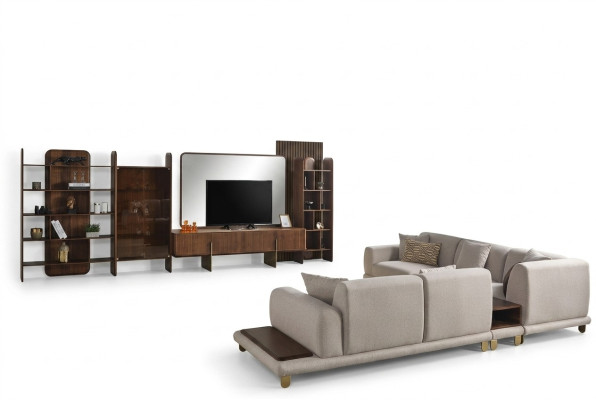 Elegante conjunto de sala de estar compuesto por mueble de pared, mesa de centro y mesa auxiliar.