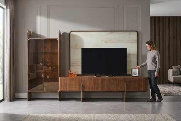 Conjunto de sala de estar consta de vitrina, bajo-mueble de TV y marco de TV 3 piezas. Nuevo.