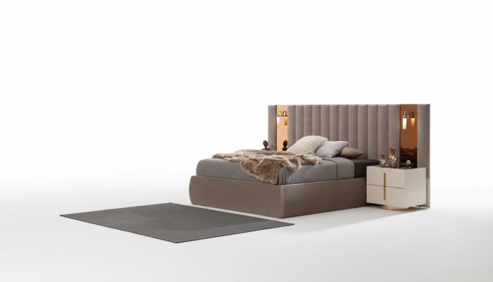 A juego de dormitorio elegante con tocador de diseñador de madera y 2 mesitas de noche.
