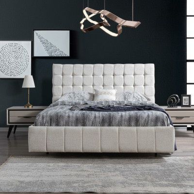 Conjunto exclusivo de dormitorio: cama doble blanca de lujo con 2 mesitas de noche de madera.