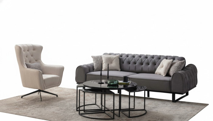 Sofá de tres plazas Chesterfield gris, silla blanca de lujo con cojines, juego de 2 piezas.