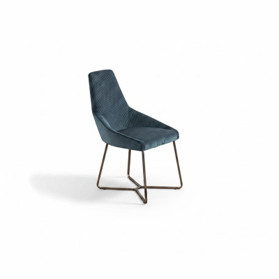Exclusivas sillas modernas de diseñador de color verde de lujo en novedades de comedor.
