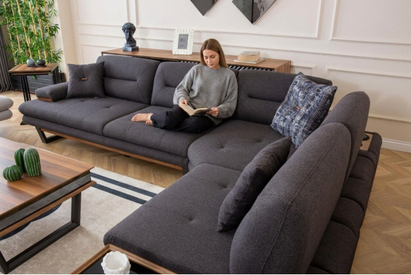 Sofá de esquina en forma de L de lujo en gris estilo de salón, conjunto de diseño de esquina.