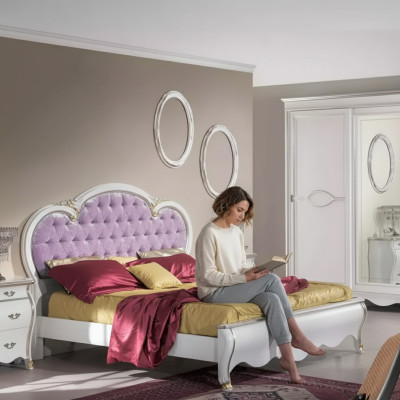 Acolchado para cama Diseño de camas dobles de hotel Chesterfield de lujo Muebles de madera Cama