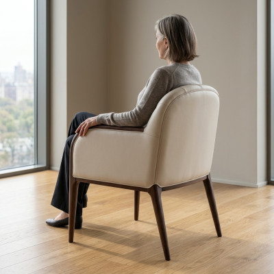 Silla de brazos blanca de diseñador, silla de madera de lujo acolchada, muebles sillas.