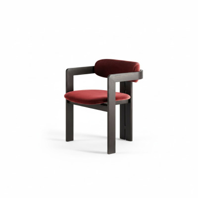 Silla de comedor roja de lujo con estructura de madera, tapizada por diseñador, de una sola plaza en textil.