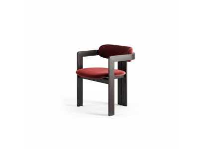 Silla de comedor roja de lujo con estructura de madera, tapizada por diseñador, de una sola plaza en textil.
