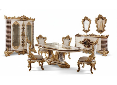 Conjunto clásico de comedor en dorado: mesa de comedor, 6 sillas, cómoda y espejo.