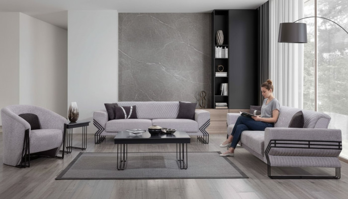 Conjunto de sofás gris claro. Modernos x2 sofás tapizados. Sillones de diseñador. Mesas.