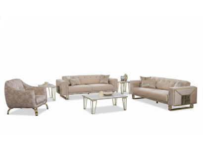 Conjunto completo de sala de estar en beige, con sofás de lujo, sillón y mesa de centro.