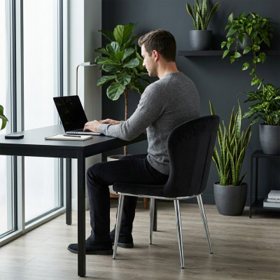 Silla de acero inoxidable negro, muebles de cocina de diseño de lujo, sillas tapizadas con respaldo.