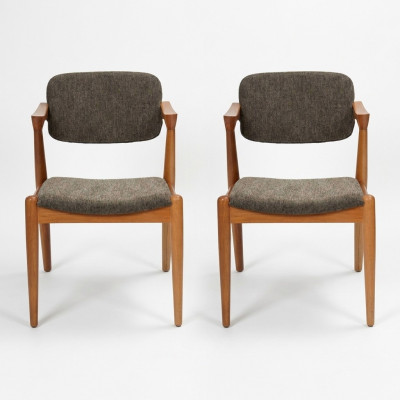 Muebles de comedor de lujo diseñador gris 2 sillas nuevo mobiliario moderno.