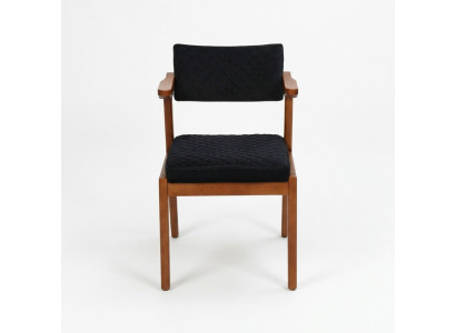 Sillón marrón-negro de una plaza con reposabrazos, sillas de comedor de diseñador nuevas.