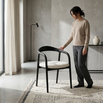 Sillas de comedor en blanco y negro, muebles de asiento de cocina de lujo, sillas metálicas.