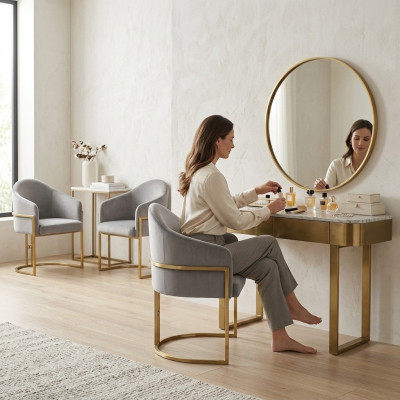Moderna silla tapizada de metal blanca para comedor con estilo.
