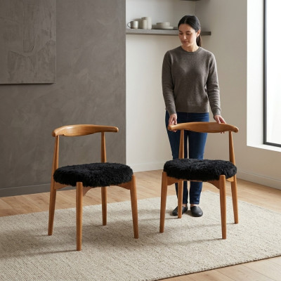 Lujo Comedor de madera 2 sillas marrones Sin apoyabrazos Diseño silla tapizada